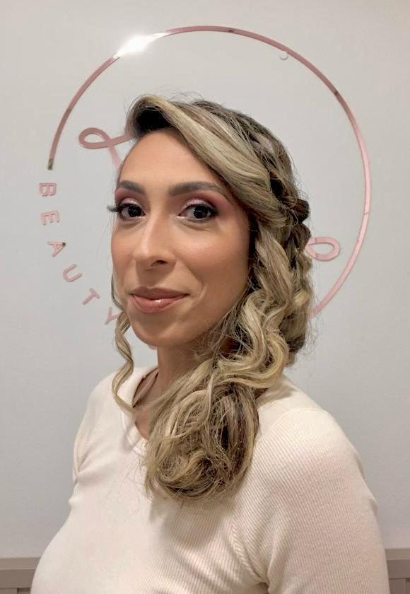 Penteado em Santana, SP | Elegância para Todas as Ocasiões Penteado em Santana, SP | Elegância para Todas as Ocasiões
